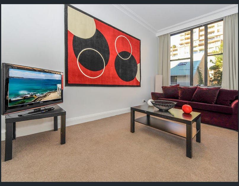 Beautiful 1 Bedroom Woolloomooloo Apartment- Central to the CBD and Harbour